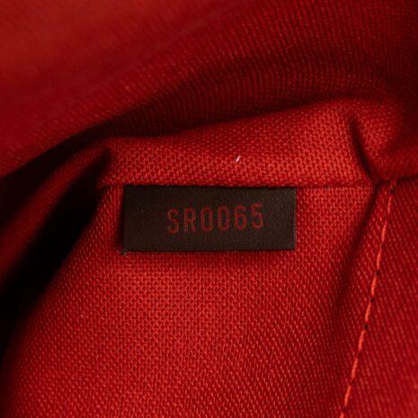 DS8URCQ6DNWY53SZ_7