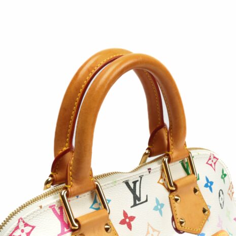Gucci_3665-4-2_b9aa1b57-f7da-4863-8657-9bca86133255