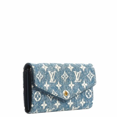 Prada_3989-2_0f01c522-1682-4b7e-b675-08d53fdc48af