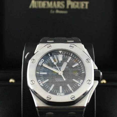 Audemars Piguet Royal Oak Offshore Diver Black Dial Automatic Mens Watch 15703St.oo.a002Ca.01
