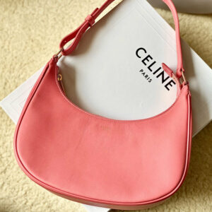 R F W - Chanel Bags - 363
