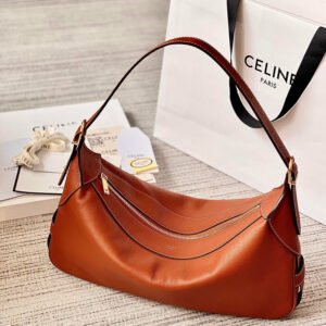 R F W - Chanel Bags - 619