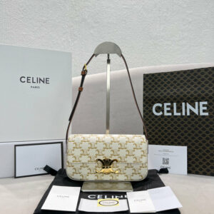 R F W - Chanel Bags - 650