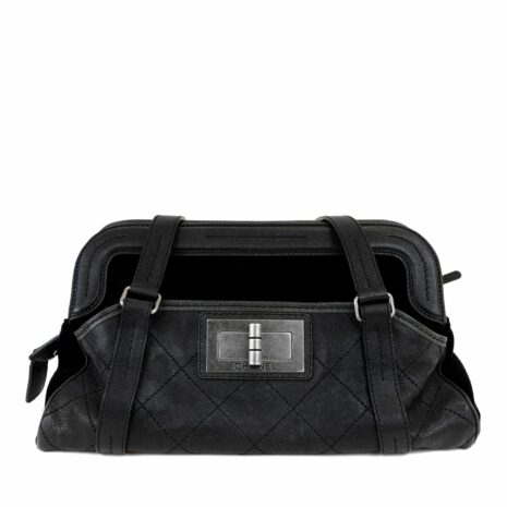11328ChanelBlackDoublePocketToteReissueQuiltedLambskin_6_995_2