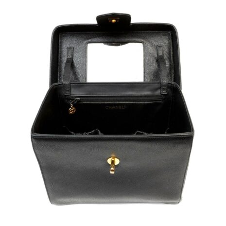 13238ChanelBlackCaviarLargeVanityBoxNOStrapswGH_6_995_21