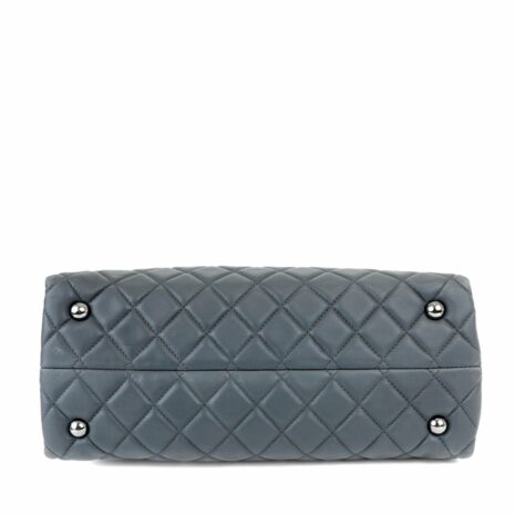 13464ChanelGraphiteLambskinSmallTotewSH_6_750_9_da0d018f-bbc9-4cdc-a801-3c067535b75a