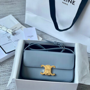 R F W - Chanel Bags - 2121