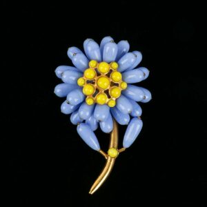 Broche Chanel