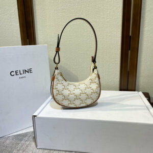 R F W - Chanel Bags - 1284