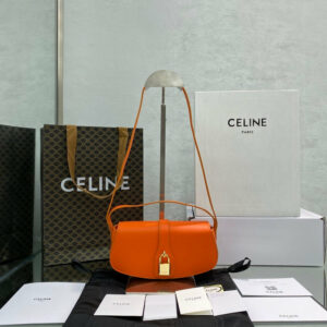 R F W - Chanel Bags - 2444