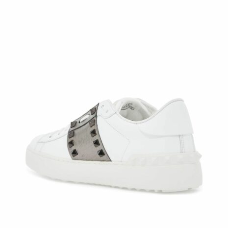 Rockstud Untitled Sneaker 2