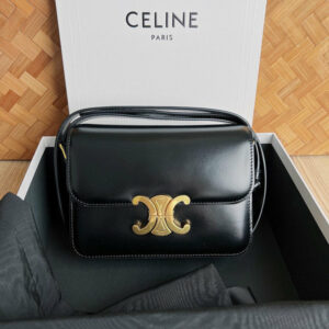 R F W - Chanel Bags - 1279