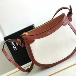 R F W - Chanel Bags - 309