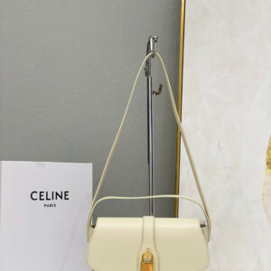 R F W - Chanel Bags - 1549