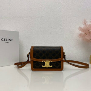 R F W - Chanel Bags - 332