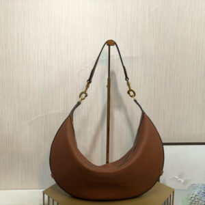 R F W - Chanel Bags - 2520