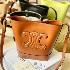 R F W - Chanel Bags - 874