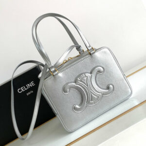 R F W - Chanel Bags - 324