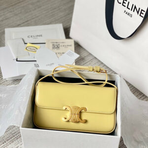 R F W - Chanel Bags - 1022