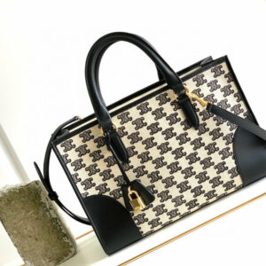 R F W - Chanel Bags - 1955