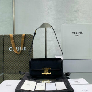 R F W - Chanel Bags - 2479