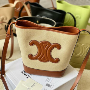 R F W - Chanel Bags - 870
