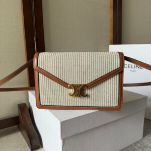 R F W - Chanel Bags - 001