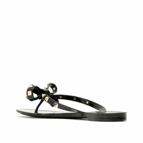 Rockstud Thong Sandals 2