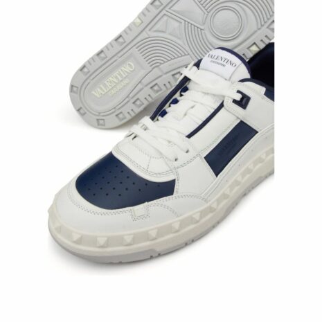 Rockstud Sneakers 1