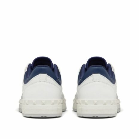 Rockstud Sneakers 3