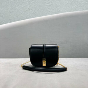 R F W - Chanel Bags - 2062