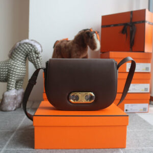 R F W - Chanel Bags - 2601