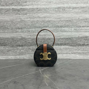 R F W - Chanel Bags - 2355