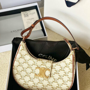 R F W - Chanel Bags - 050