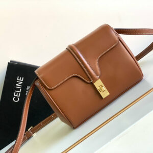 R F W - Chanel Bags - 392