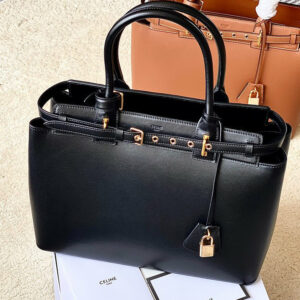 R F W - Chanel Bags - 1043