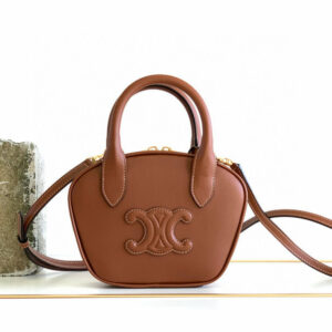 R F W - Chanel Bags - 1964