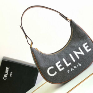 R F W - Chanel Bags - 1057