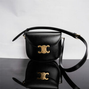 R F W - Chanel Bags - 883