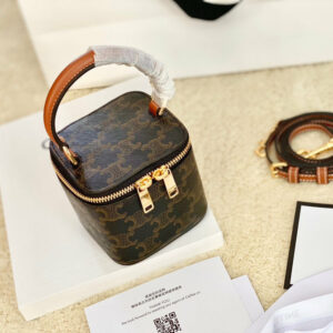 R F W - Chanel Bags - 2268