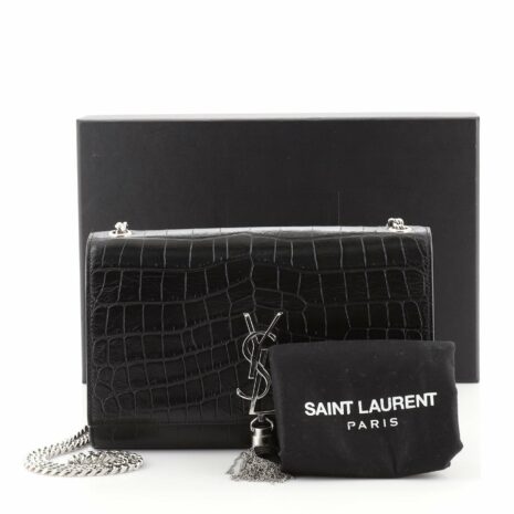 68687-94_20Saint_20Laurent_20Classic_20Monogram_20Tassel_20Cro_2D_0003