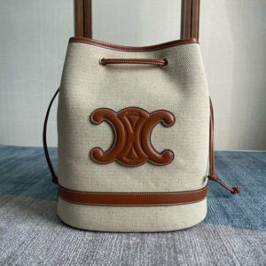 R F W - Chanel Bags - 670