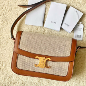 R F W - Chanel Bags - 568
