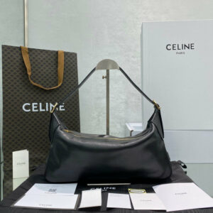 R F W - Chanel Bags - 2440