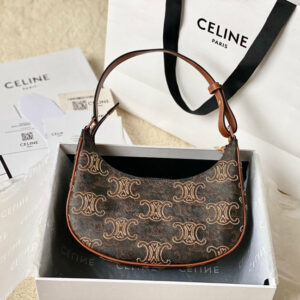R F W - Chanel Bags - 584