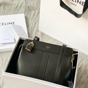 R F W - Chanel Bags - 346