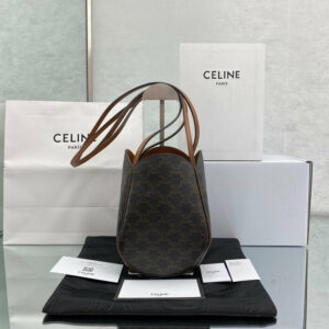 R F W - Chanel Bags - 2431