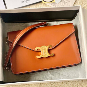 R F W - Chanel Bags - 684