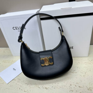 R F W - Chanel Bags - 128