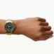 ES4746_onwrist